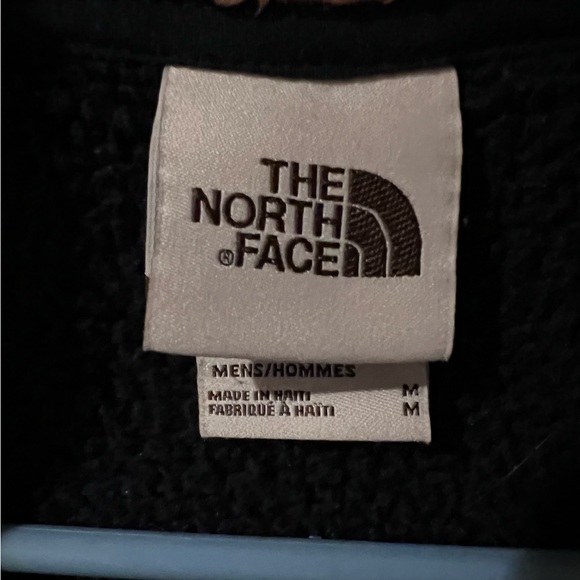 NORTHFACE Mens Medium pullover fleece. Barely worn, no flaws or stains - Picture 2 of 4